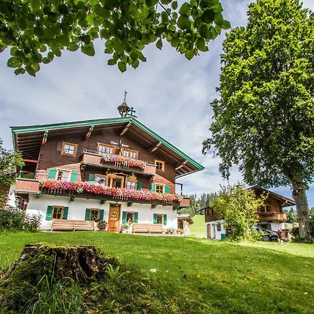 Farma Hof Oberhaus Kitzbühel
