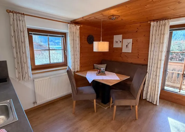 ファームステイ Hof Oberhaus キッツビュール