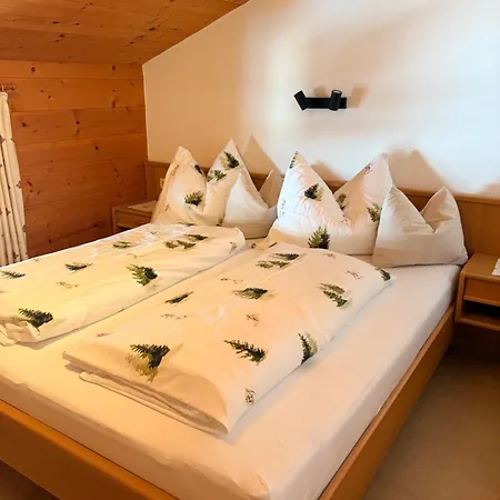 Hof Oberhaus 팜스테이 *